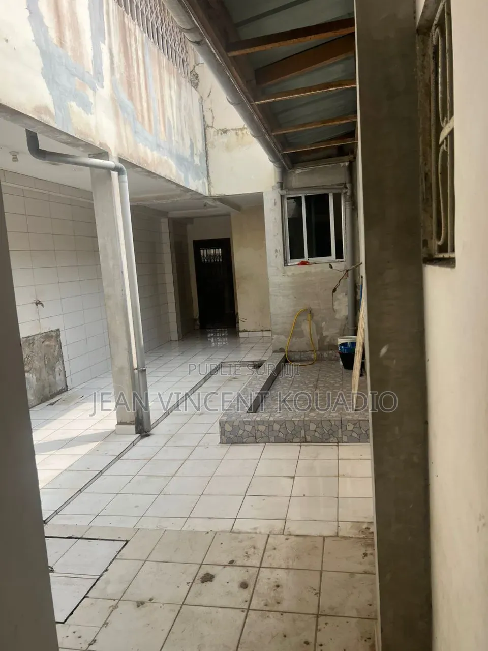 7chbre Duplex dans Particulier, Cocody à Vendre