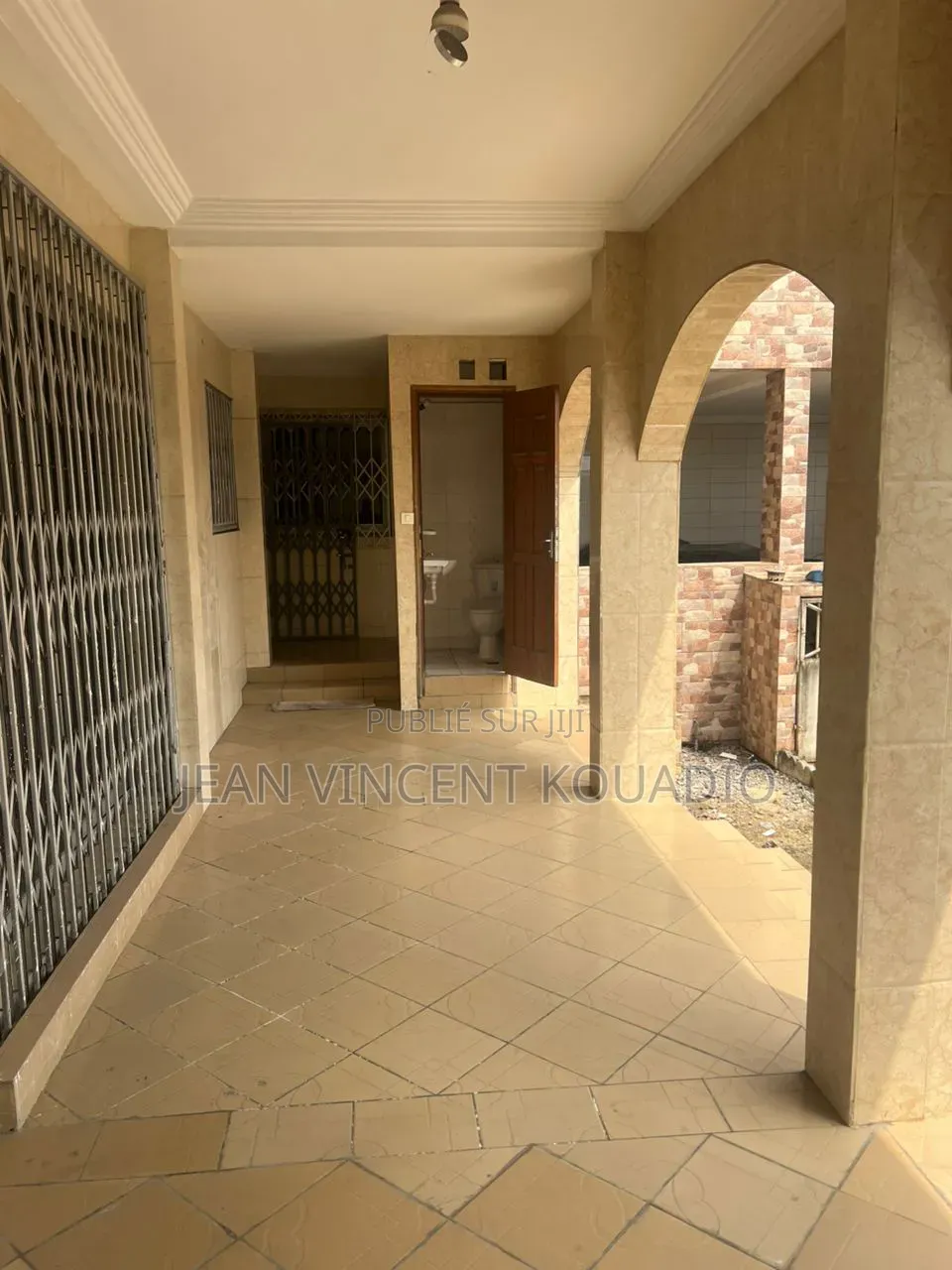 7chbre Duplex dans Particulier, Cocody à Vendre