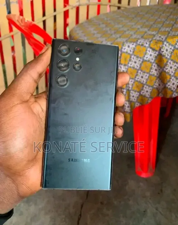 Nouveau Samsung Galaxy S22 Ultra 512 GB Noir