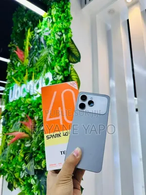 Nouveau Tecno Spark 40 256 GB Gris