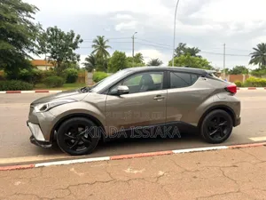 Toyota C-HR 2017 Gris