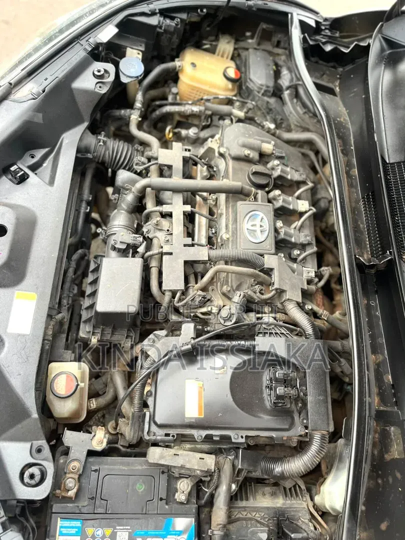 Toyota C-HR 2017 Gris