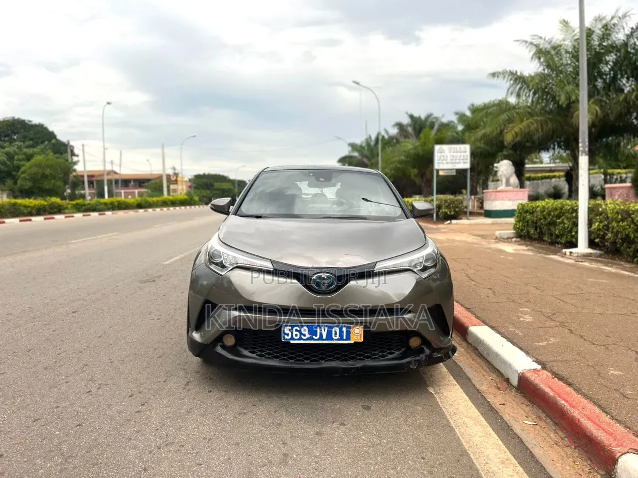 Toyota C-HR 2017 Gris