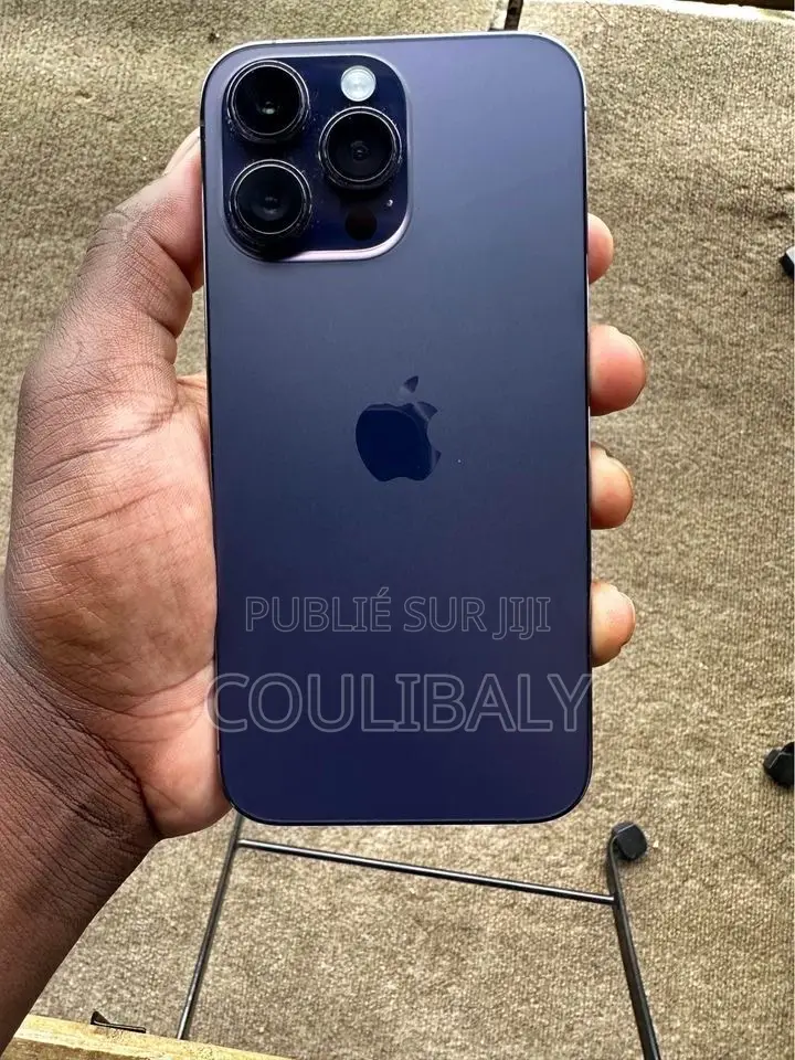 Nouveau Apple iPhone 12 Pro Max 128 GB Noir