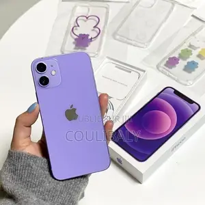 Nouveau Apple iPhone 12 128 GB Violet