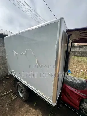 Nouveau Tricycle Autre 2025 Rouge