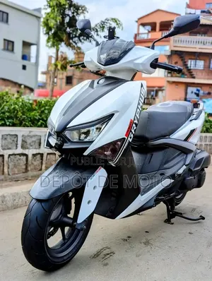 Nouveau Yamaha Autre 2025 Blanc