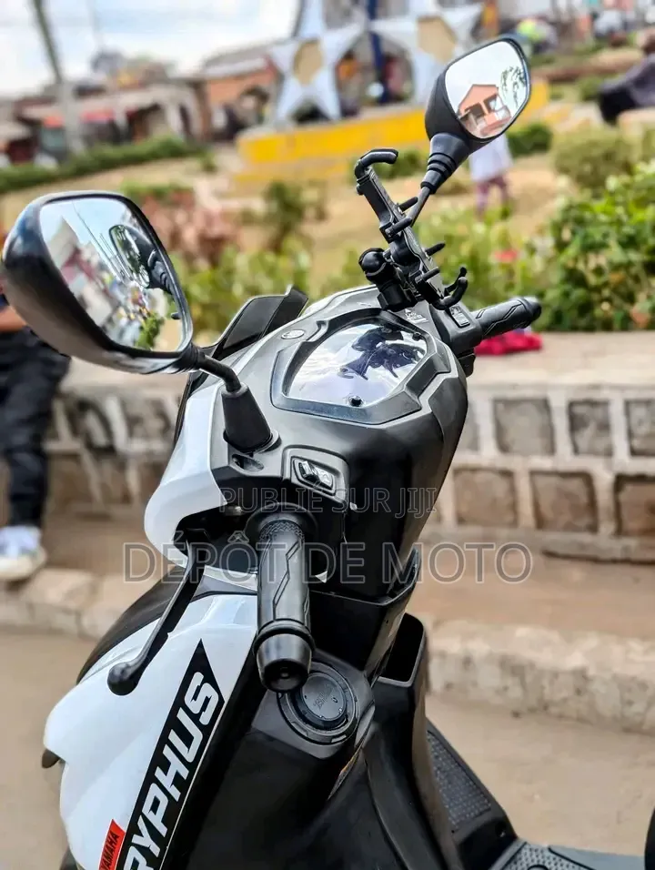 Nouveau Yamaha Autre 2025 Blanc