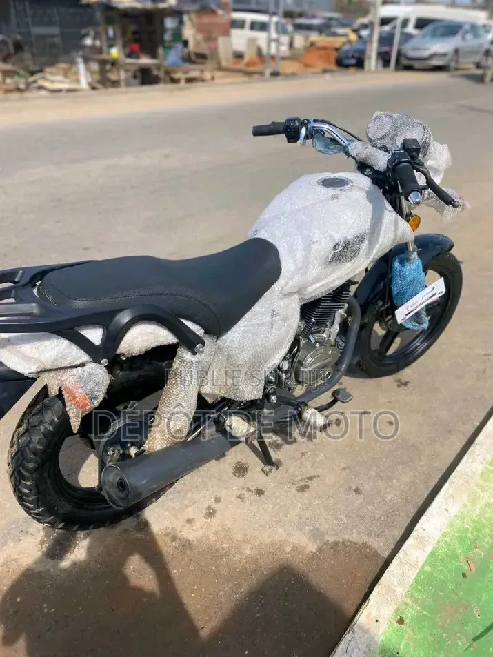 Nouveau Apsonic AP125-30 2025 Noir