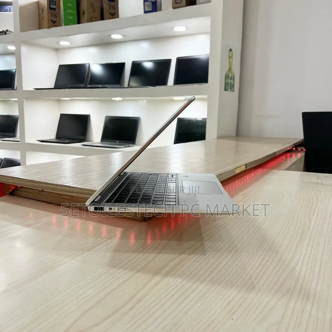 Nouveau HP EliteBook X360 1030 G3 8GB Intel Core i5 SSD 512GB