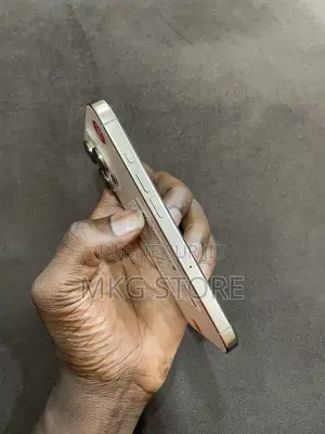 Apple iPhone 16 Pro 128 GB Bronze