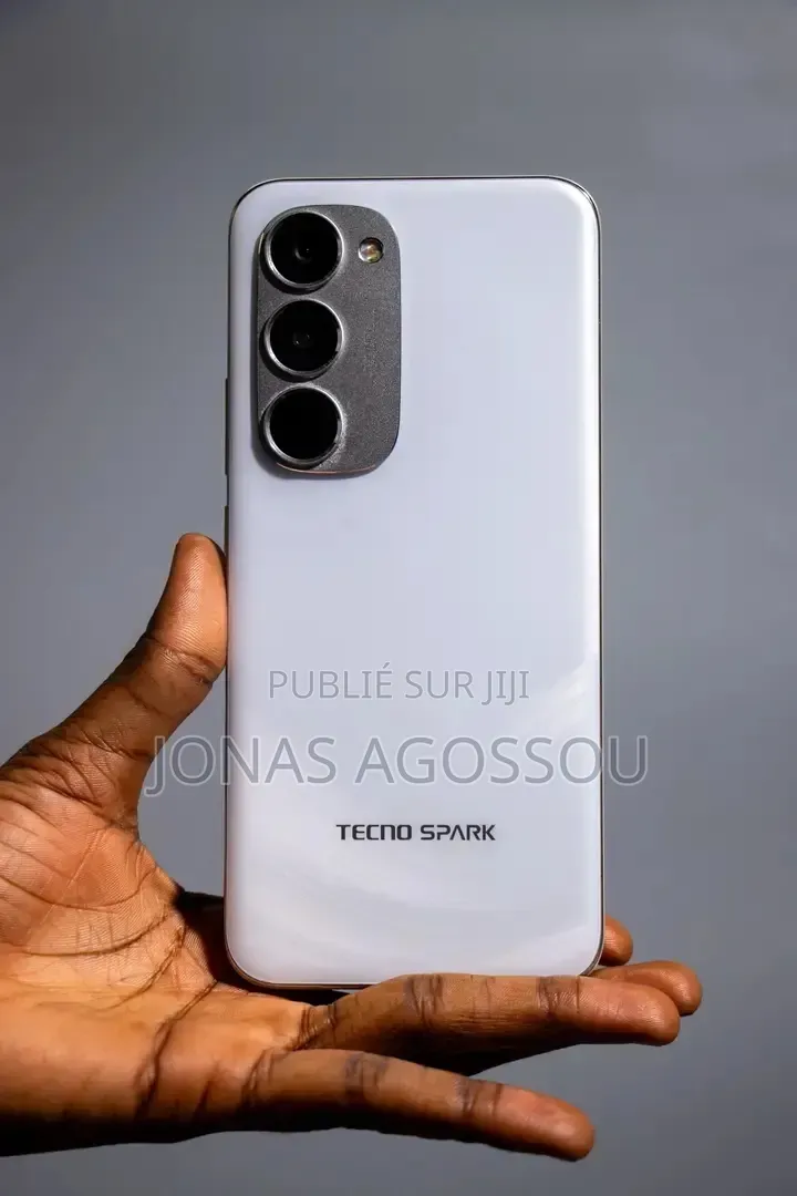 Nouveau Tecno Spark 40 Pro+ 256 GB Blanc