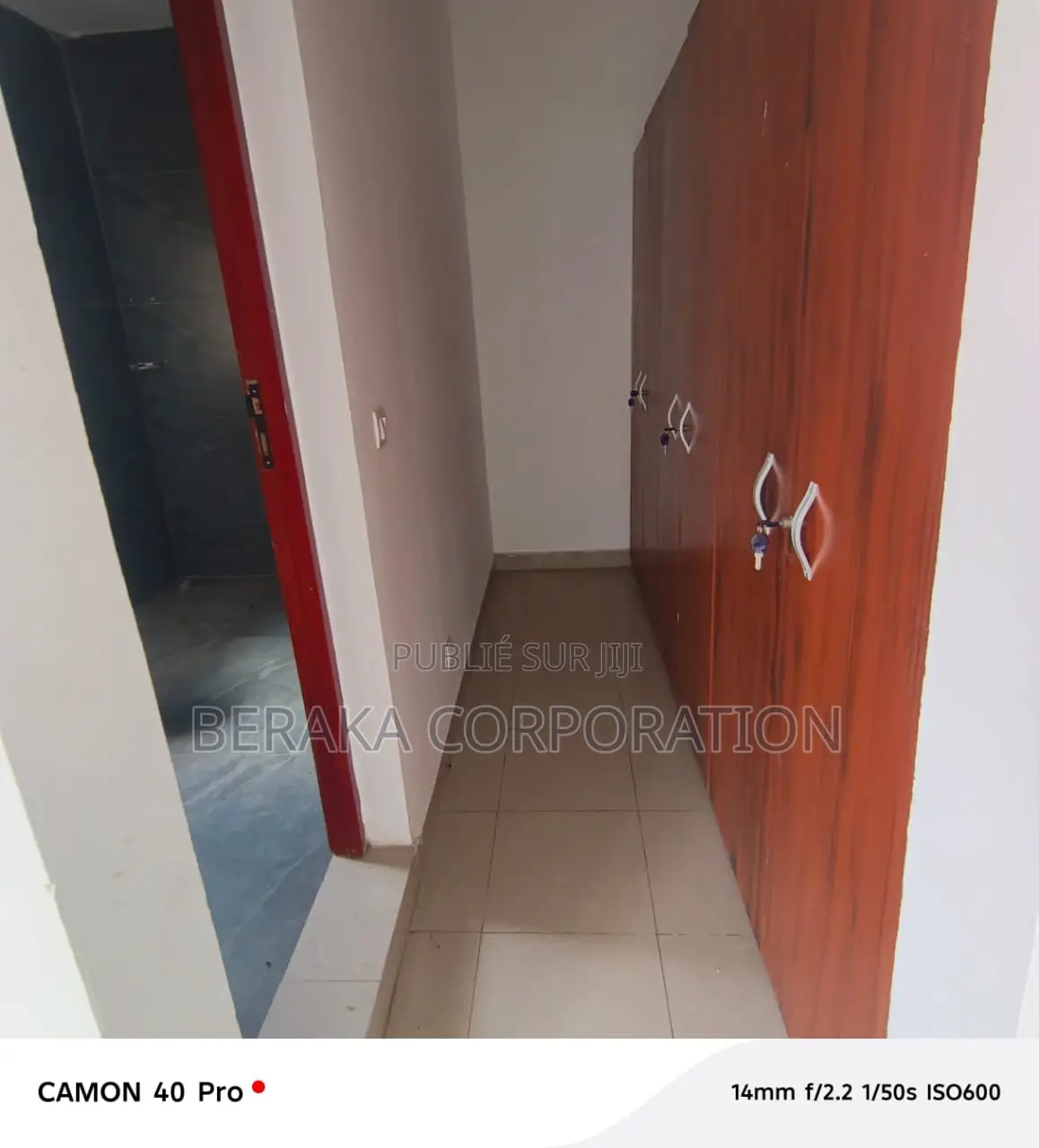 5chbre Maison dans Beraka Corporation, Cocody à Louer