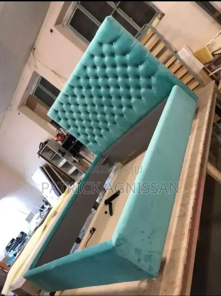 Lit À Chambre