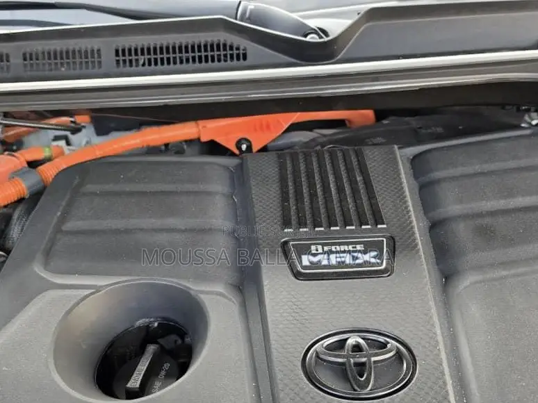 Toyota Tundra Hybrid 2025 Blanc