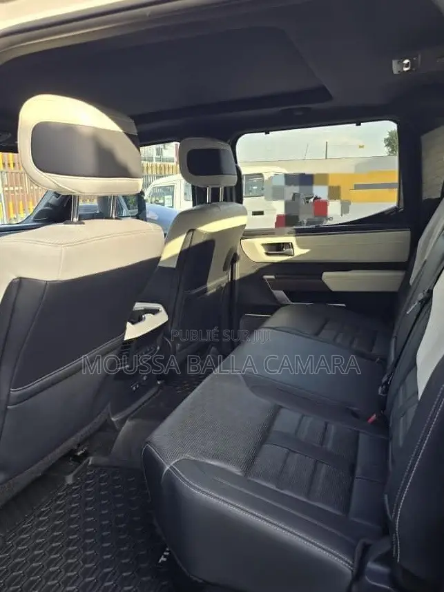 Toyota Tundra Hybrid 2025 Blanc