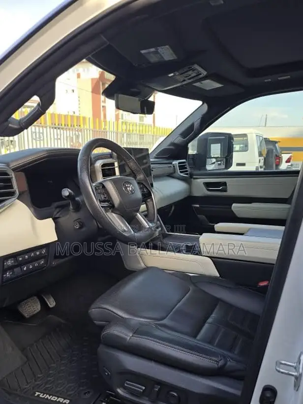 Toyota Tundra Hybrid 2025 Blanc