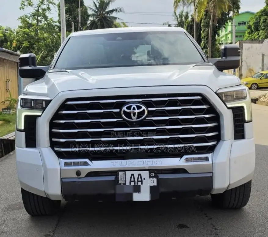 Toyota Tundra Hybrid 2025 Blanc