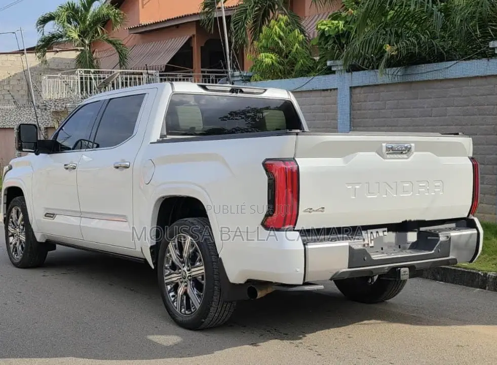 Toyota Tundra Hybrid 2025 Blanc
