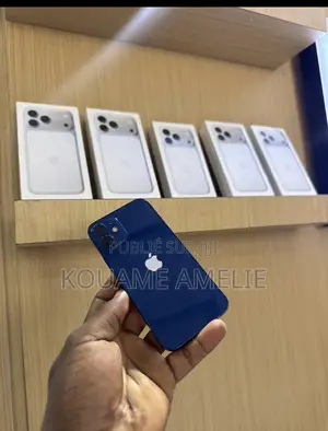 Nouveau Apple iPhone 13 128 GB Bleu