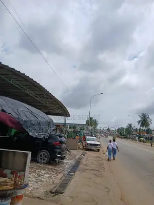 À Vendre — Terrain Bâti 560 M2 | Cocody Riviera 3 Sideci
