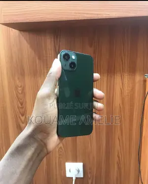 Nouveau Apple iPhone 13 256 GB Bronze