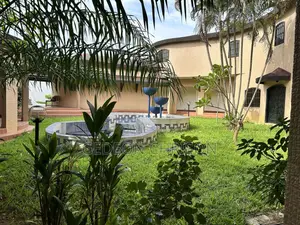 5chbre Villa dans Cocody à Louer