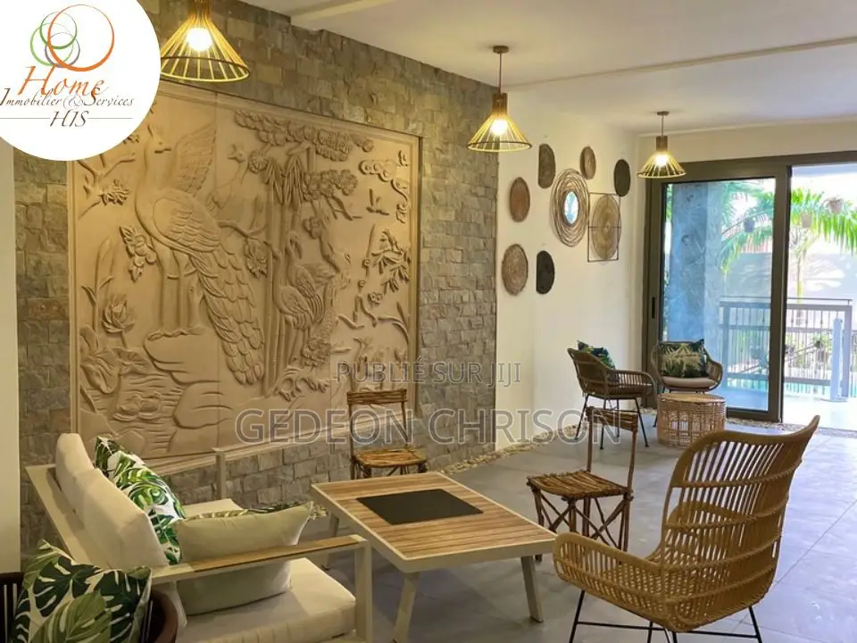 3chbre Appartement dans Cocody à Louer
