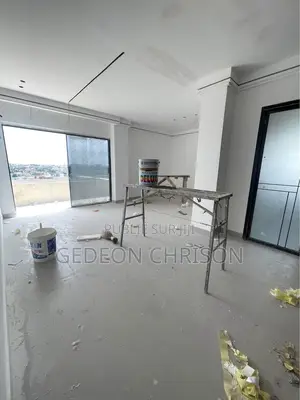3chbre Appartement dans Cocody à Louer