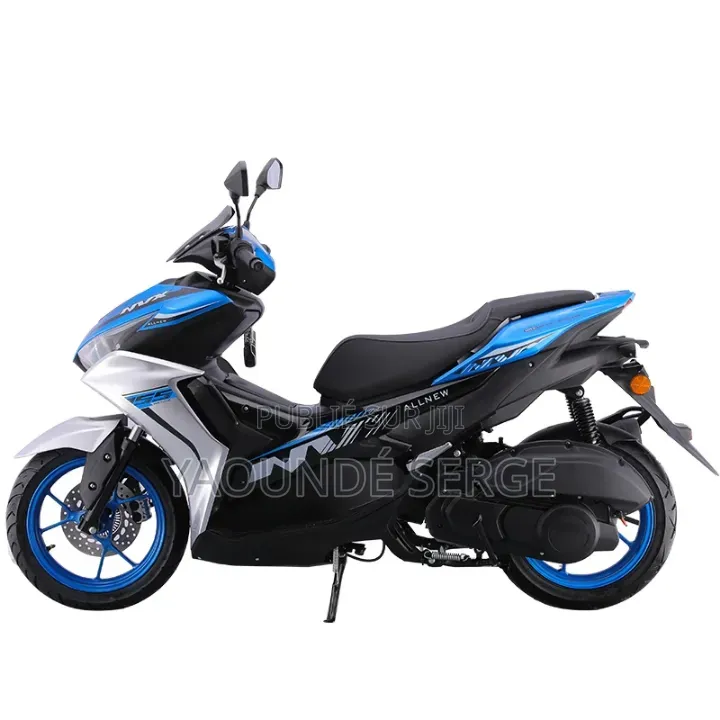 Nouveau Yamaha DT175 2023 Bleu