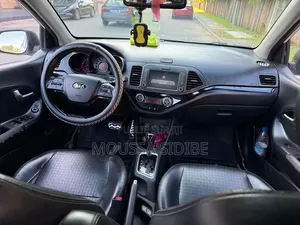 Kia Picanto 2018 Blanc