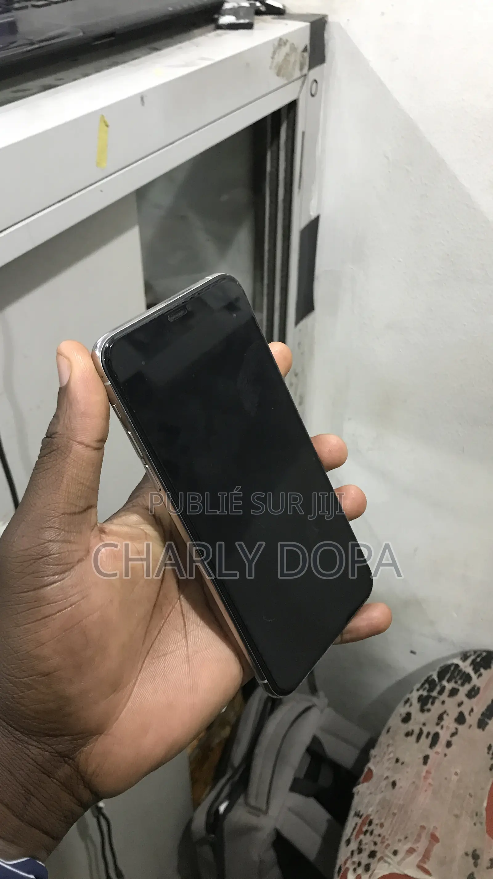 Apple iPhone 11 Pro Max 64 GB Noir
