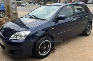 Toyota Corolla Sedan 2004 Bleu