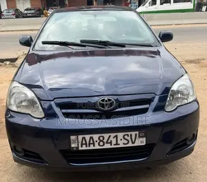 Toyota Corolla Sedan 2004 Bleu