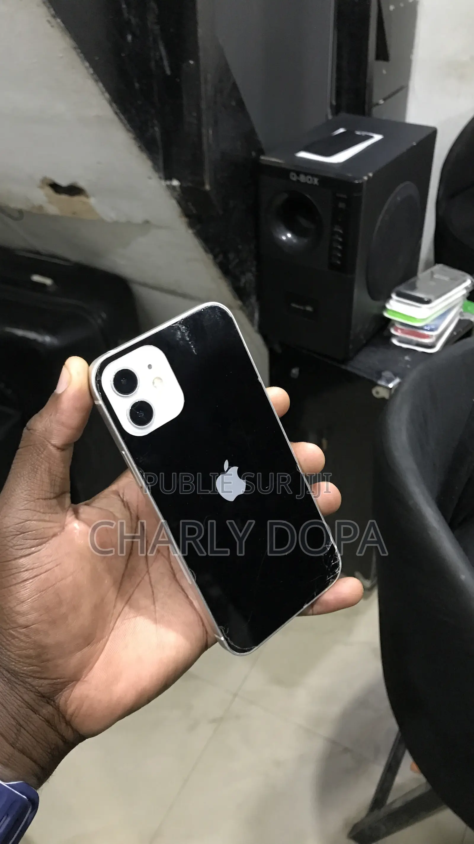 Apple iPhone 12 64 GB Bleu