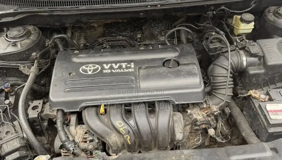 Toyota Corolla Sedan 2004 Bleu