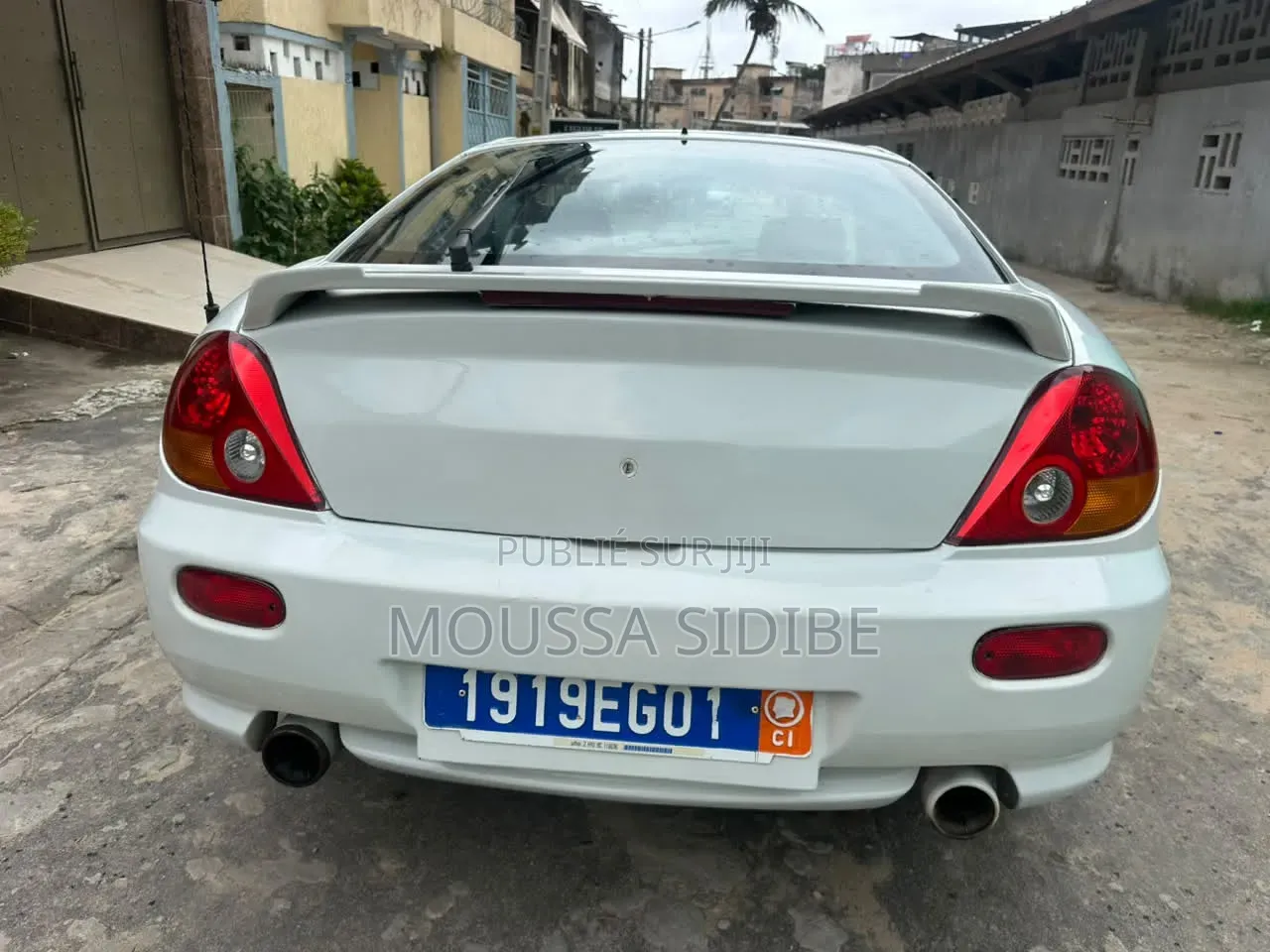 Hyundai Dynasty 2002 Blanc