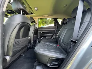 Kia Forte 2022 Gris