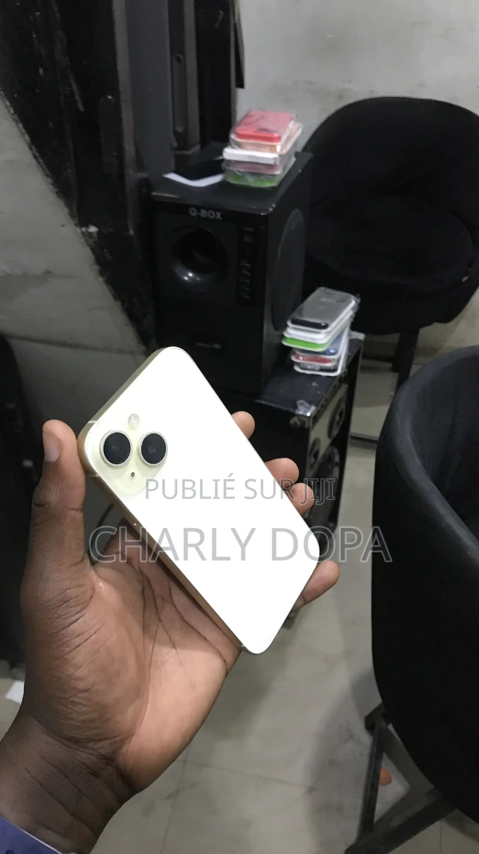 Apple iPhone 15 128 GB Jaune