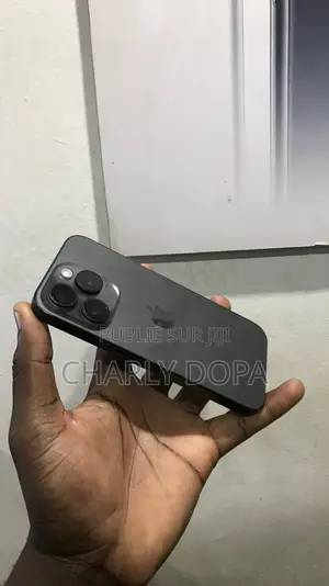 Apple iPhone 15 Pro 128 GB Noir