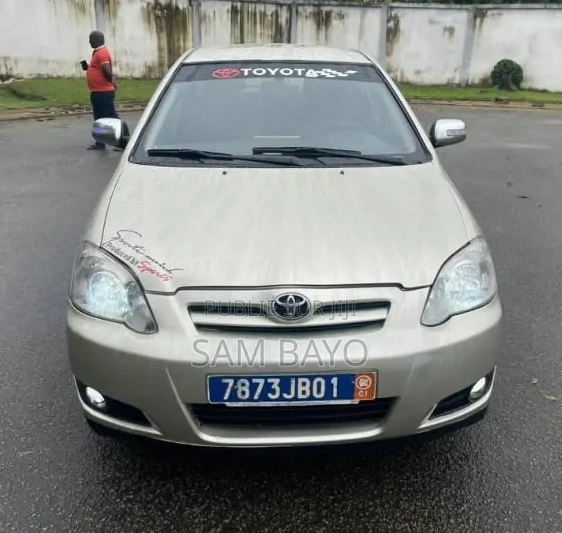 Toyota Corolla 2002 Beige