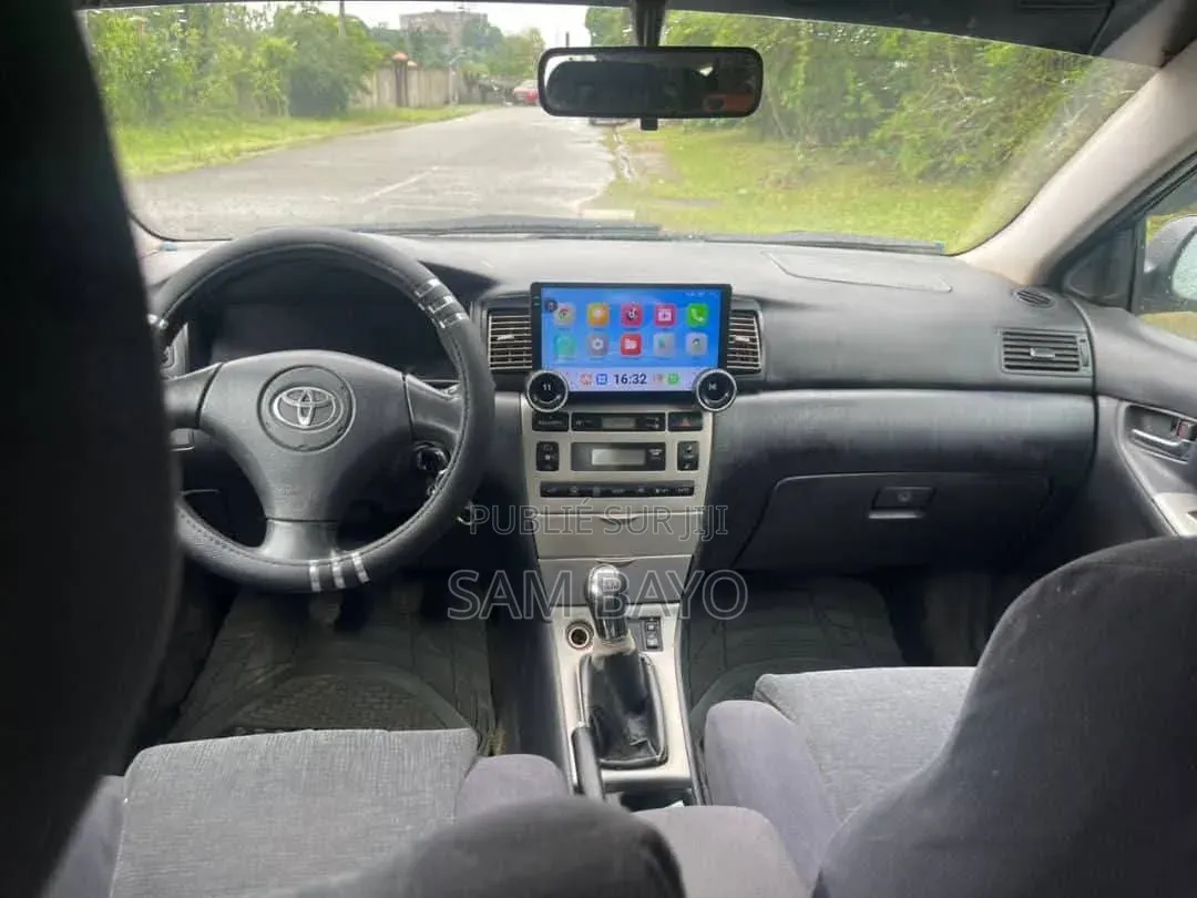 Toyota Corolla 2002 Beige