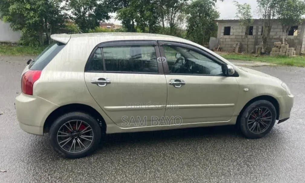 Toyota Corolla 2002 Beige