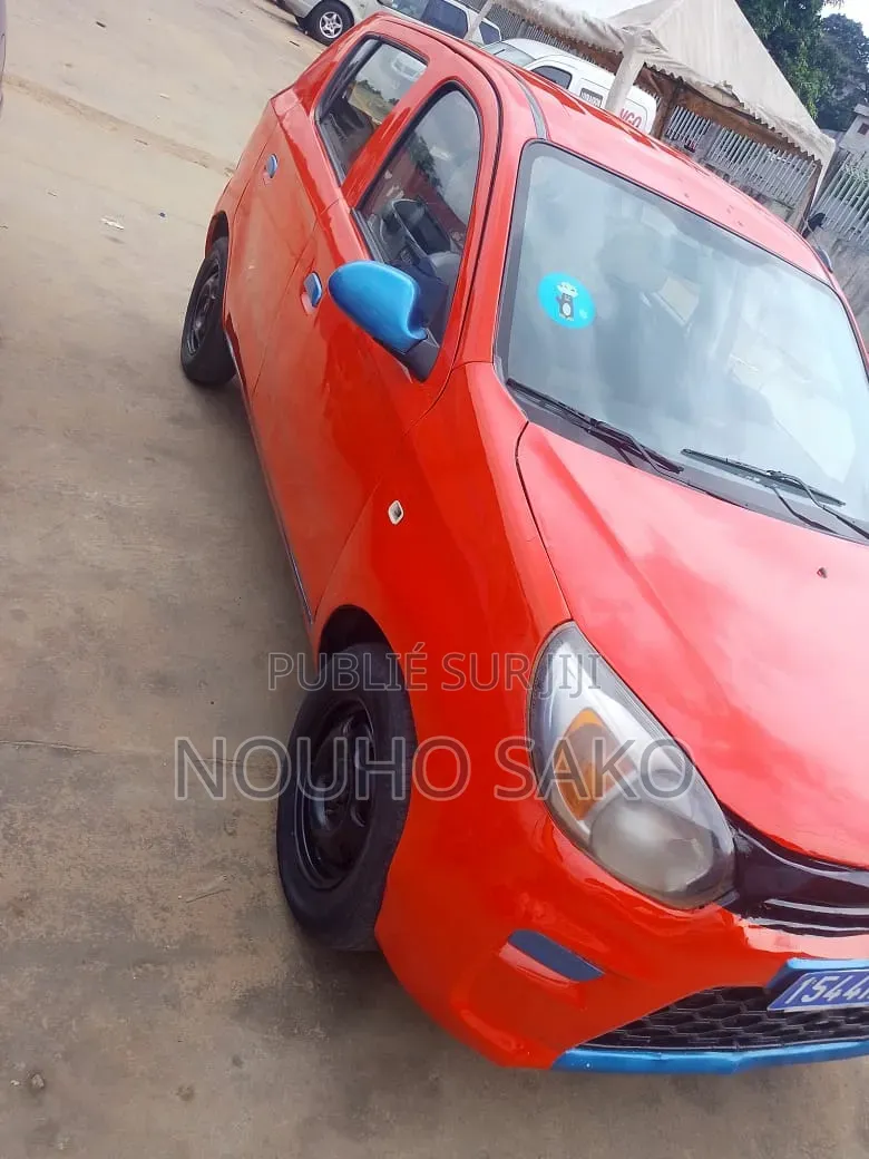 Suzuki Alto 2021 Orange