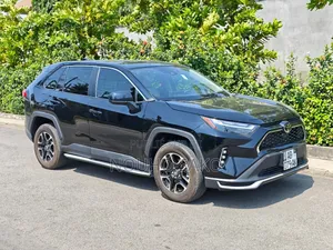 Toyota RAV4 2024 Noir