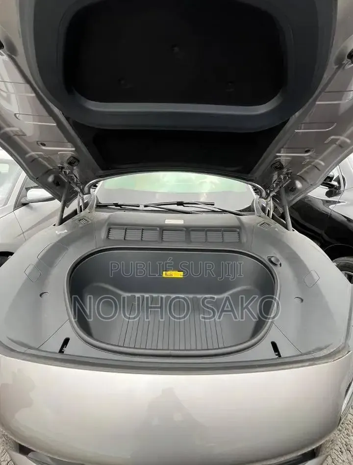 Xiaomi SU7 2025 Gris