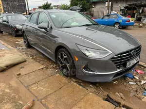 Hyundai Sonata 2022 Gris