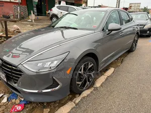 Hyundai Sonata 2022 Gris