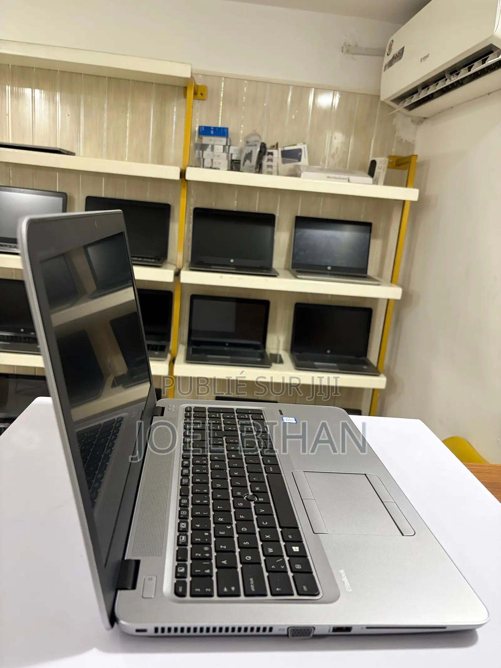 Ordinateur portable HP EliteBook 840 G5 8GB Intel Core i5 SSD 256GB