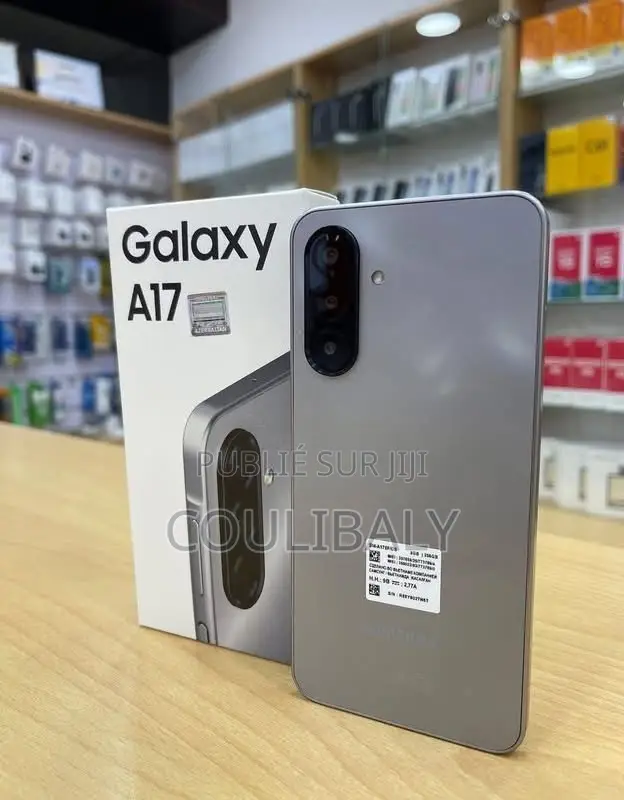Nouveau Samsung Galaxy A17 5G 128 GB Blanc